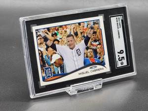 2014 Topps Miguel Cabrera Baseball Card #250 SGC 9.5