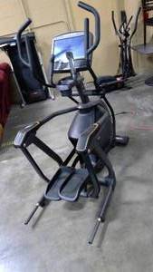 Matrix E50 Professional Elliptical