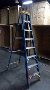 lot 72 image: Werner 8 ft folding ladder 250 lb