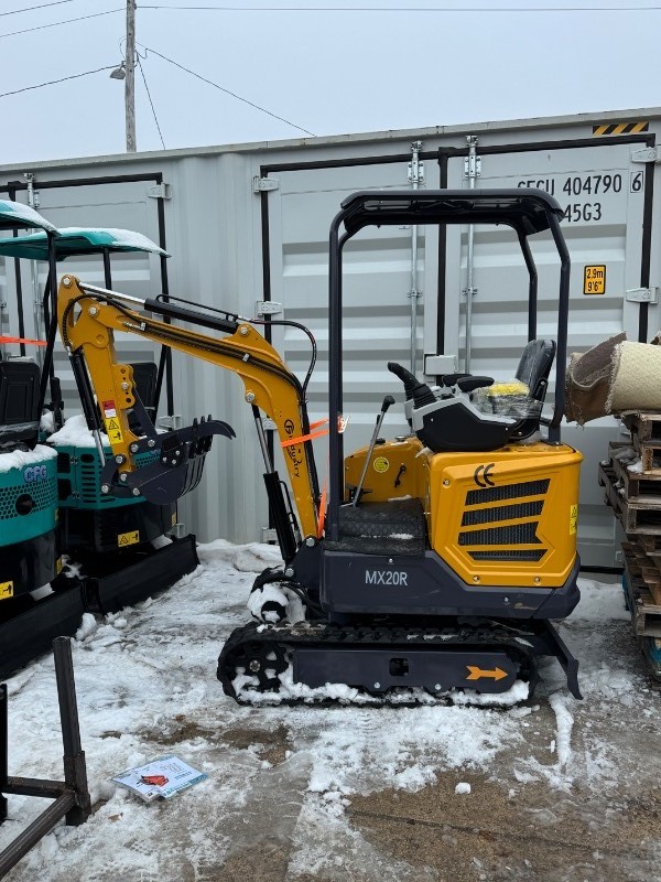 lot 1220 image: CFG Mini Excavator (MX20R)