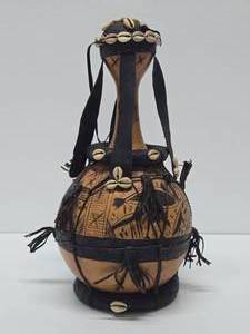 lot 31 image: Large Vintage African Gourd Pot wCowry Shells