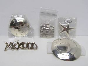 lot 125 image: Group of New Unworn Sterling Silver Brooches  Jewelry&nbsp#7