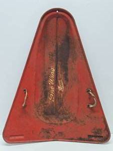 lot 48 image: Vintage SNO-WING Blazon Metal Snow Sled