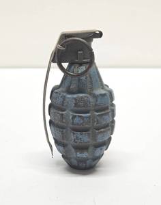 lot 91 image: Vintage Dummy Military Training Grenade