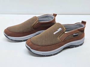lot 213 image: New Unused CNA-TROP Mens Slip-On Shoes - Brown - Size 43 equivalent to Size 9.5 to 10