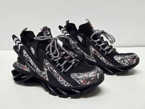 lot 215 image: Like-New or Brand New Mens Athletic Shoes - Reuluton - Approx size 9