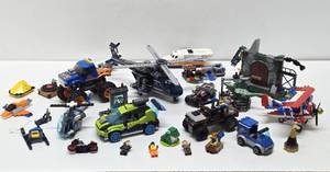 lot 218 image: Estate Lot of Assorted Lego Vehicle Sets etc