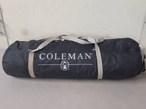 lot 234 image: Nice Large COLEMAN Tent wCarrying Case