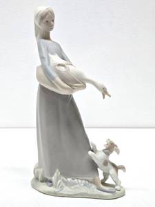 lot 188 image: Larger Size Vintage Signed LladroNAO Porcelain Figurine- Woman wGeese - 10.5