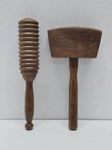 lot 191 image: 2 Primitive Antique Wooden Tools including Mallet