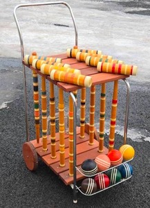 Very Nice 8-Player CROQUET Set w/Rolling Storage Cart