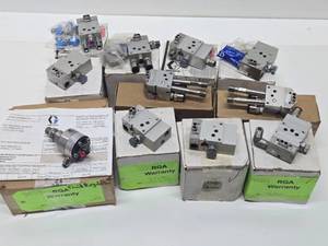 lot 169 image: Quality GRACO Commercial Professional  Commercial Paint Guns Sprayers Tools - Lot I