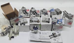 lot 170 image: Quality GRACO Commercial Professional  Commercial Paint Guns Sprayers Tools - Lot J