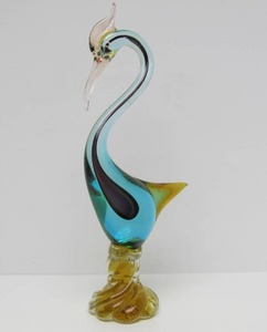 lot 257 image: Gorgeous LARGE MURANO Glass Swan
