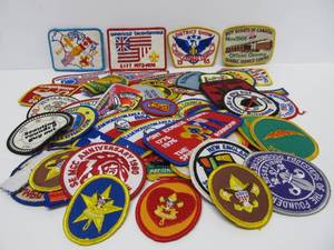 lot 272 image: Large Collection of Vintage BOY SCOUT Patches