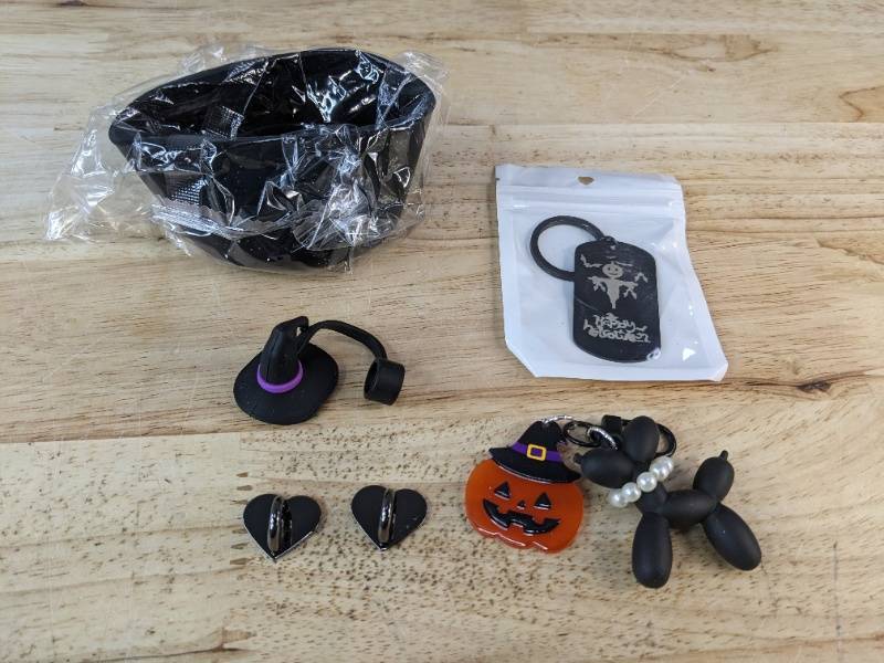 lot 151 image: Stanley 40oz Tumbler Halloween Accessories - Silicone Boot Charms & Straw Topper - Brand New