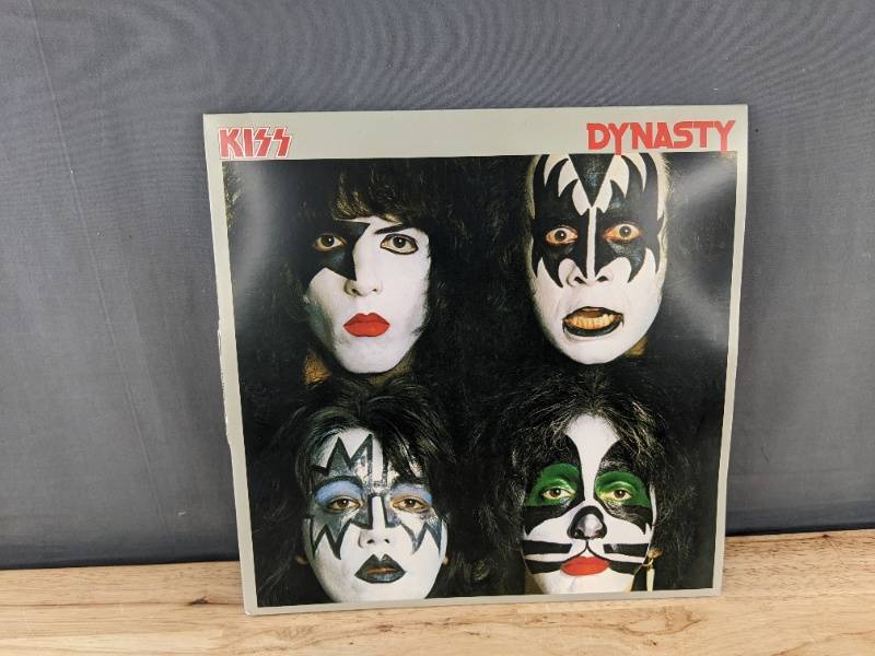 lot 303P image: Kiss Dynasty Album with Poster - Brand New&nbspT