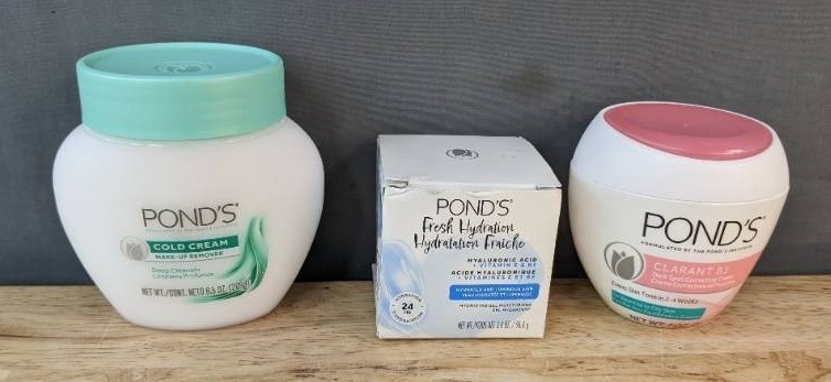 lot 93W image: PONDS Cold Cream Make-Up Remover, Fresh Hydration Frache Box & Clarant B3 Cream - Brand New