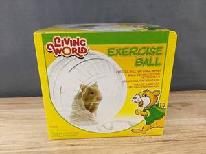 lot 165 image: Living World Exercise Ball 6.6 in  17 cm for Small Animals - Brand New