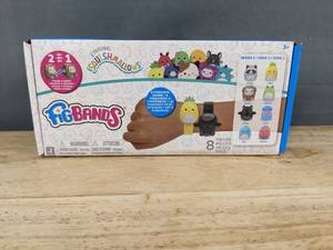 lot 191 image: 8 Squishmallows 2-In-1 Figures - Brand New&nbspT