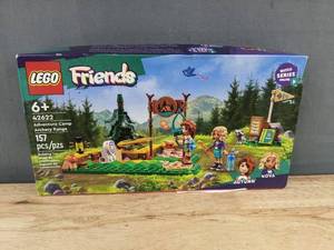 lot 28P image: LEGO Friends Adventure Camp Archery Range, 42622 - Brand New T