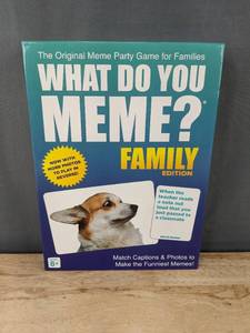 lot 289 image: What Do You Meme Family Edition - Brand New&nbspT