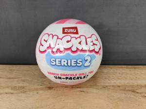 lot 299 image: ZURU Snackles Series 2 Ball - Brand New&nbspT