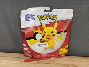 lot 49Q image: Mega Pokmon Build &amp Show Pikachu GMD31 - Brand New&nbspT