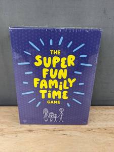 lot 327A image: DSS Games - The Super Fun Family Time Game - Brand New&nbspT