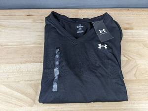 lot 346P image: Under Armour Womens Short Sleeve Top Black Size XL - Brand New&nbspT