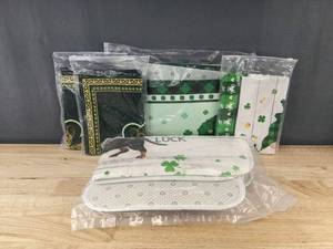 lot 380 image: St Patricks Day Door Mat &amp Table Runner 13x70, 8 Place Mats - Brand New&nbspT