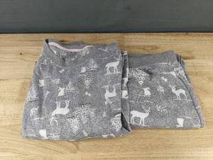 lot 586 image: Cuddl Duds Gray Woodland Moose Print Pajama Set Top & Bottom, Size Petite Large - Brand New