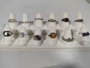 lot 19 image: Lot of Sterling925 Silver Rings