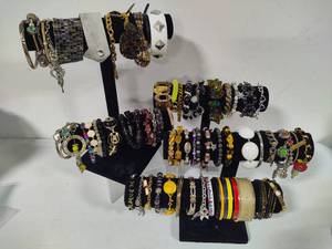lot 74 image: Large Assortment of Costume Bracelets (Lot 2)