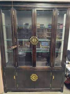 lot 94 image: Century Furniture Asian Inspired China Cabinet