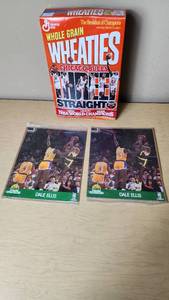 lot 39 image: Lot of 2 Dale Ellis Basketball Photos and Chicago Bulls Wheaties Box Commemorating 3-Peat Championship