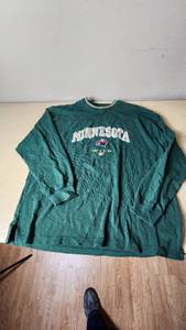 lot 52 image: Minnesota Wild NHL Lee Sport Long Sleeve Shirt XL