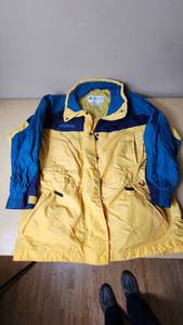 lot 57 image: Columbia Sportswear Company Womens Jacket US Size M