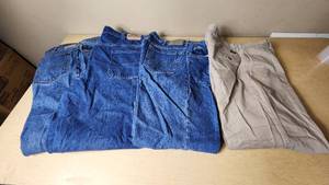 lot 58 image: Old Navy Blue Jeans, Lee Riders Jeans (Jeans Sizes 40x34, 40x32) and Dockers Khakis Pants size 38x32