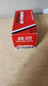 lot 113 image: Federal Hi-Power .22 Long Rifle Hollow Point Ammunition Box No. 712