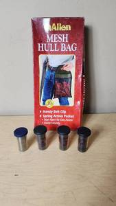 lot 131 image: Allen Mesh Hull Bag and Shotgun Choke Tubes