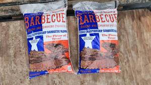 lot 218 image: Lot of 2 Papas Premium Quality Barbecue Grilling and Smoking Pellets, 20 lbs Bags