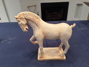 lot 72 image: Chinese Tang Dynasty Style Stallion (one ear has a chip)