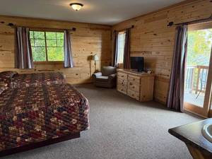 3 Nights Winter Lodge Stay, 2x Snowmobiles Rental 24H (January 8-11, 2026)