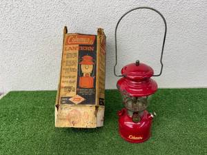 Coleman Model 200A 10-62 Lantern