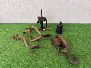 Mixed Vintage Farm - Pulley