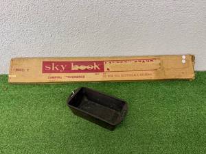 Sky Hook Lantern Stand & Cast Iron Loaf Pan