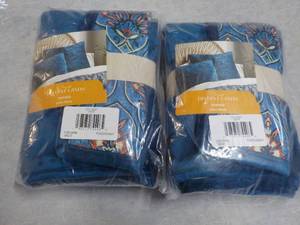 lot 16 image: Distant Lands Verona Euro Shams Ne...