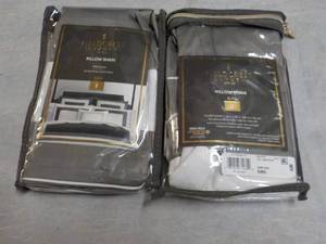 lot 57 image: 2 Fieldcrest Pillow Shams New from...