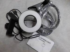 lot 81 image: Clip on LED Ring Light...